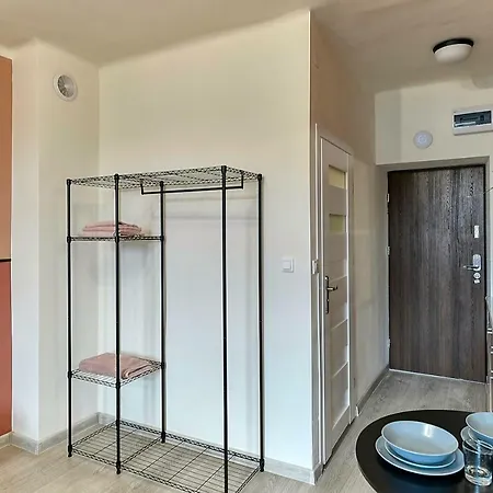 Apartment Lubomirskiego 45 *