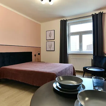 Lubomirskiego 45 Apartament *